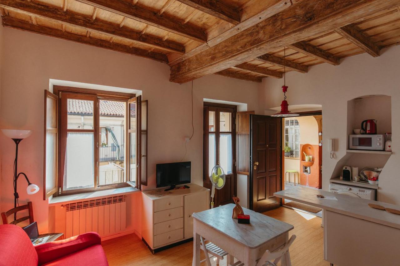 Viabarbaroux10 Apartment Turin Bagian luar foto